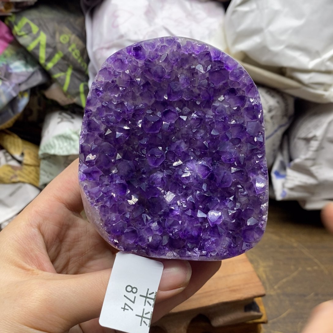 紫晶乌拉圭未镶嵌