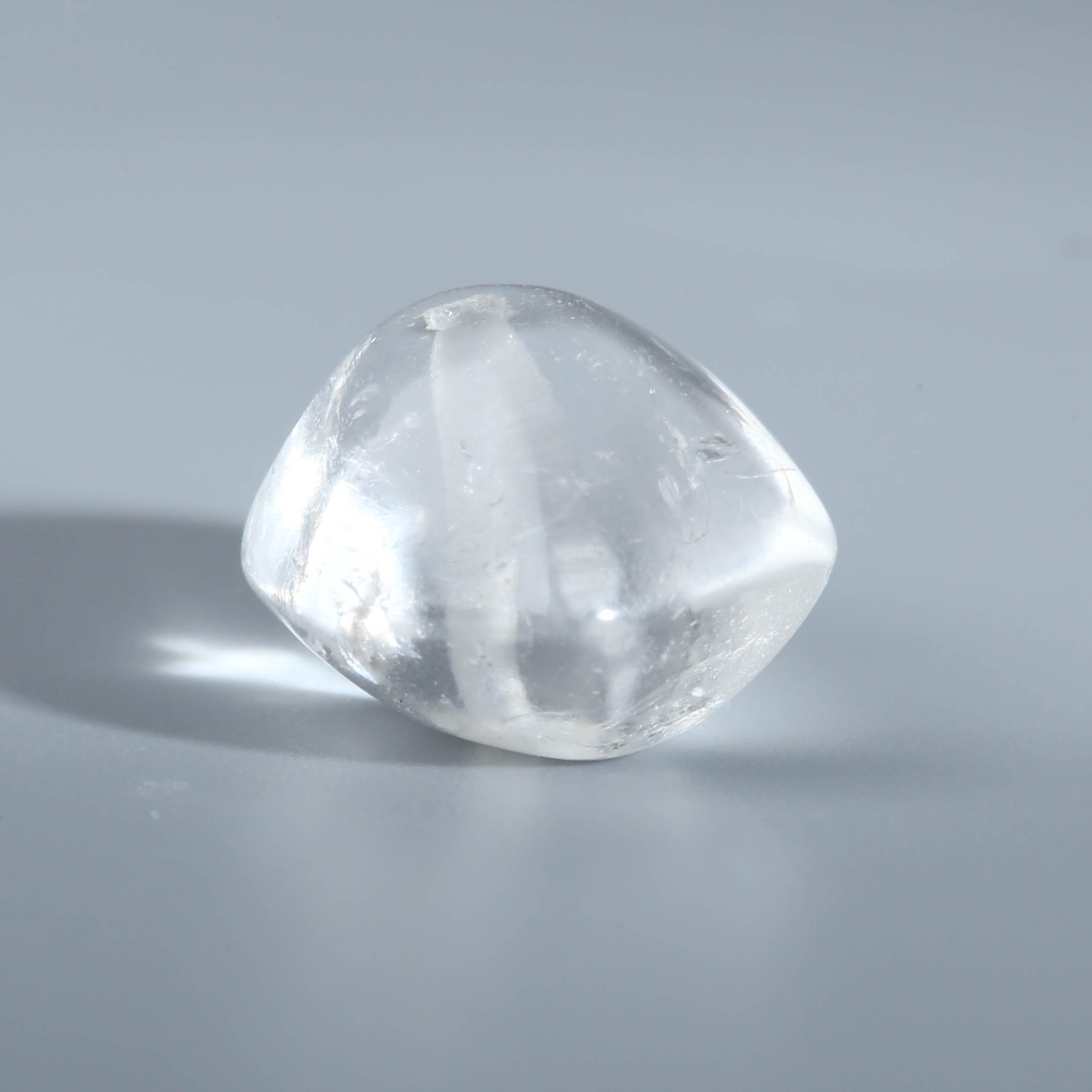 XY71-27 东南亚pyu时期水晶六棱飞碟珠 12*9.8mm