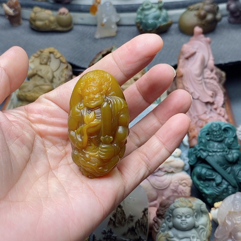 【闪购商品】定制石英质玉吊坠未镶嵌