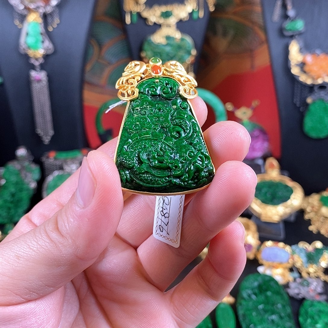 翡翠银S925镶嵌吊坠(赠链)吊坠