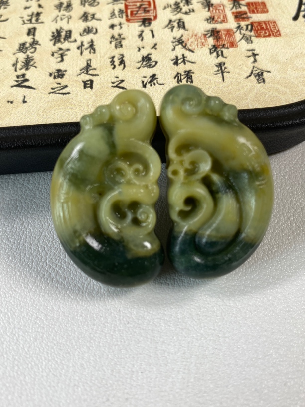 岫玉花玉仿古龙凤双喜龙凤呈祥挂件