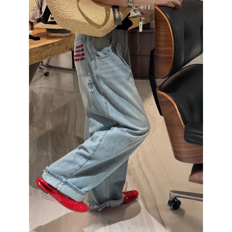 【红色字母牛仔裤】脚口破洞刺绣直筒松垮牛仔裤 J25KZ214