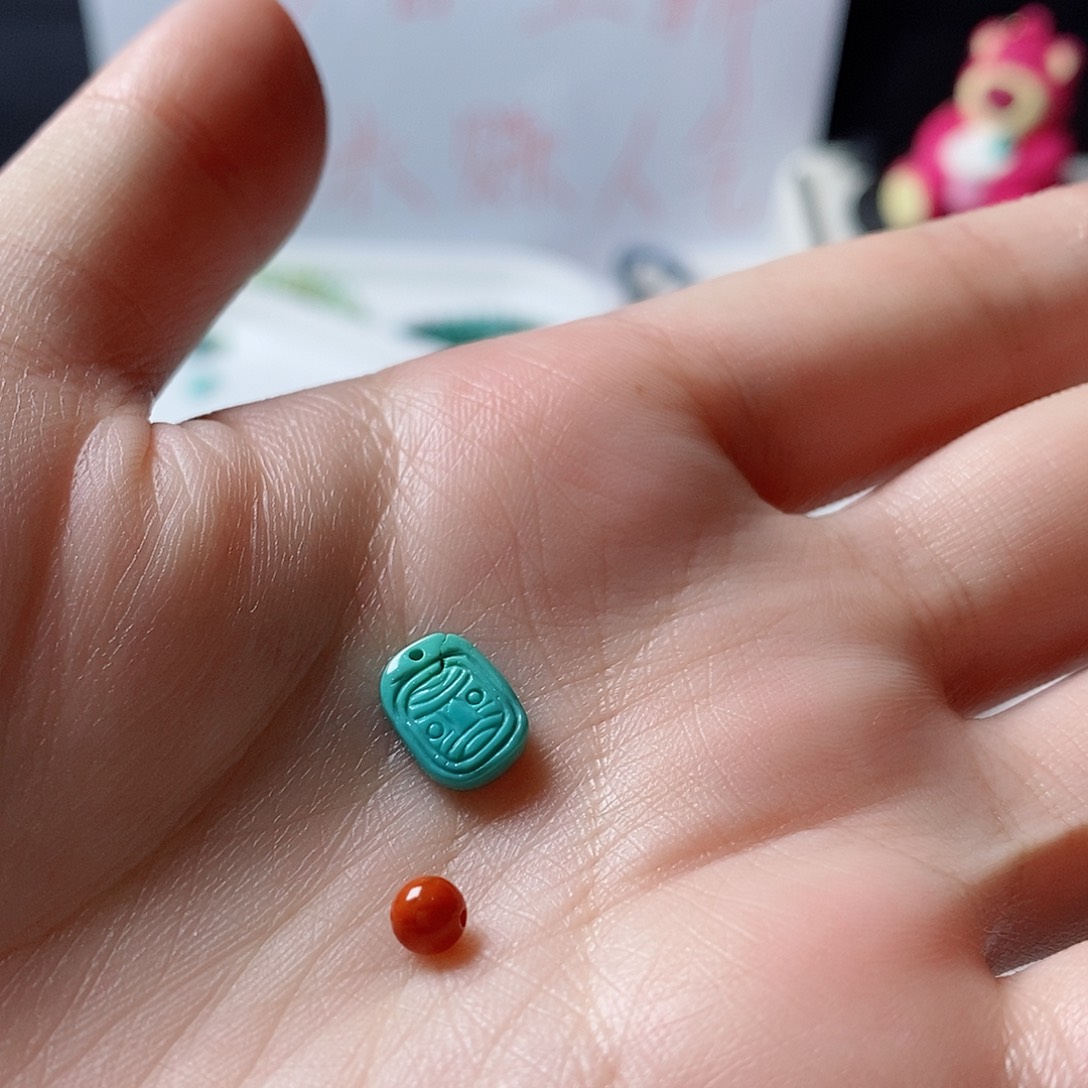 南红玛瑙颈饰未镶嵌