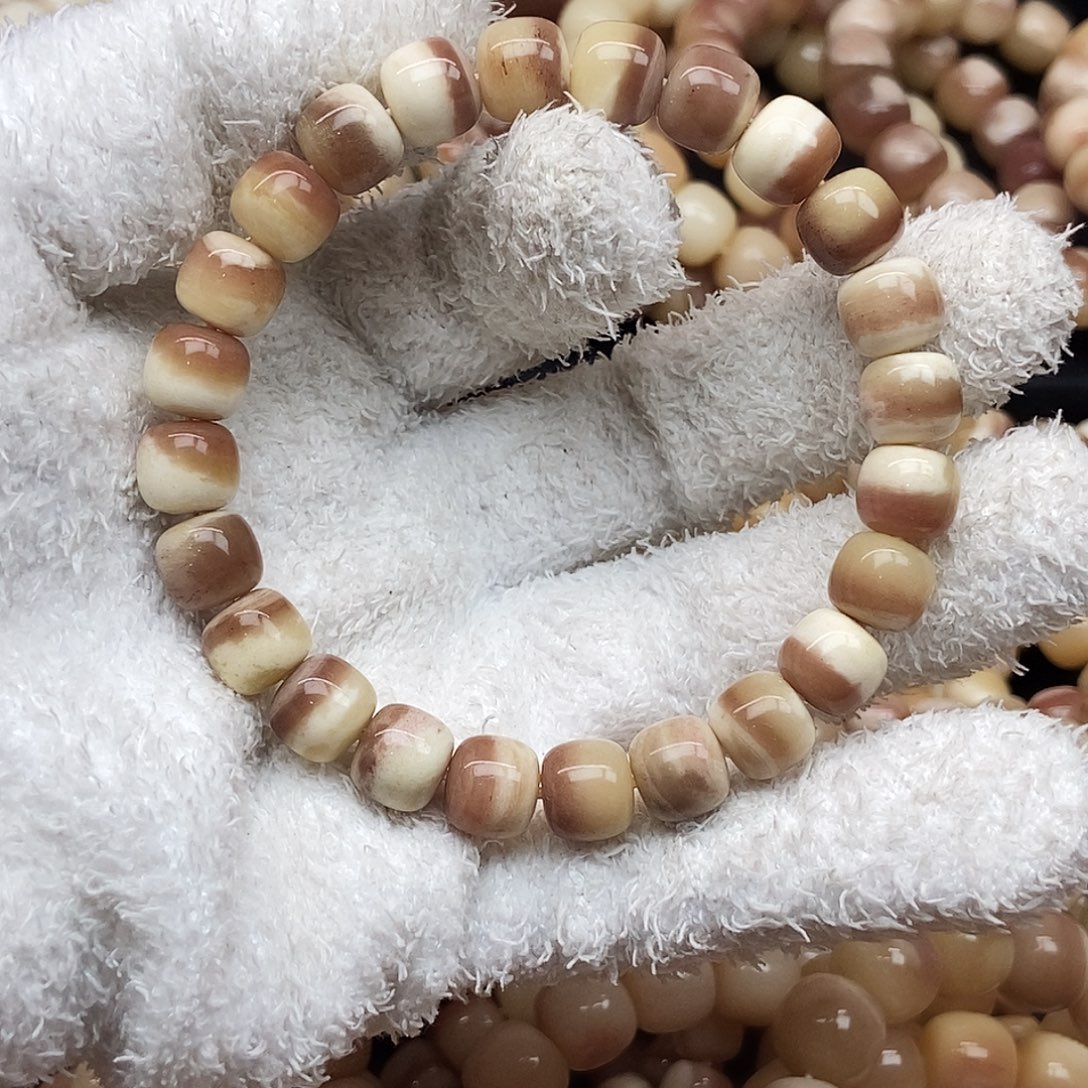 熊***平手串/手链驼骨手串10