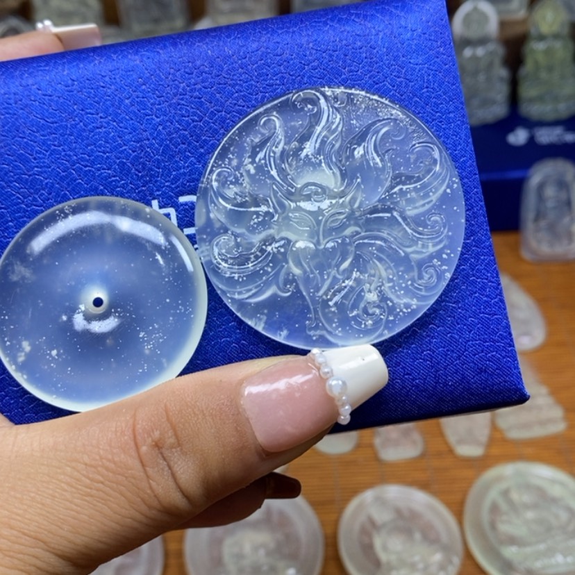 【闪购商品】蛇纹石玉颈饰未镶嵌天**常