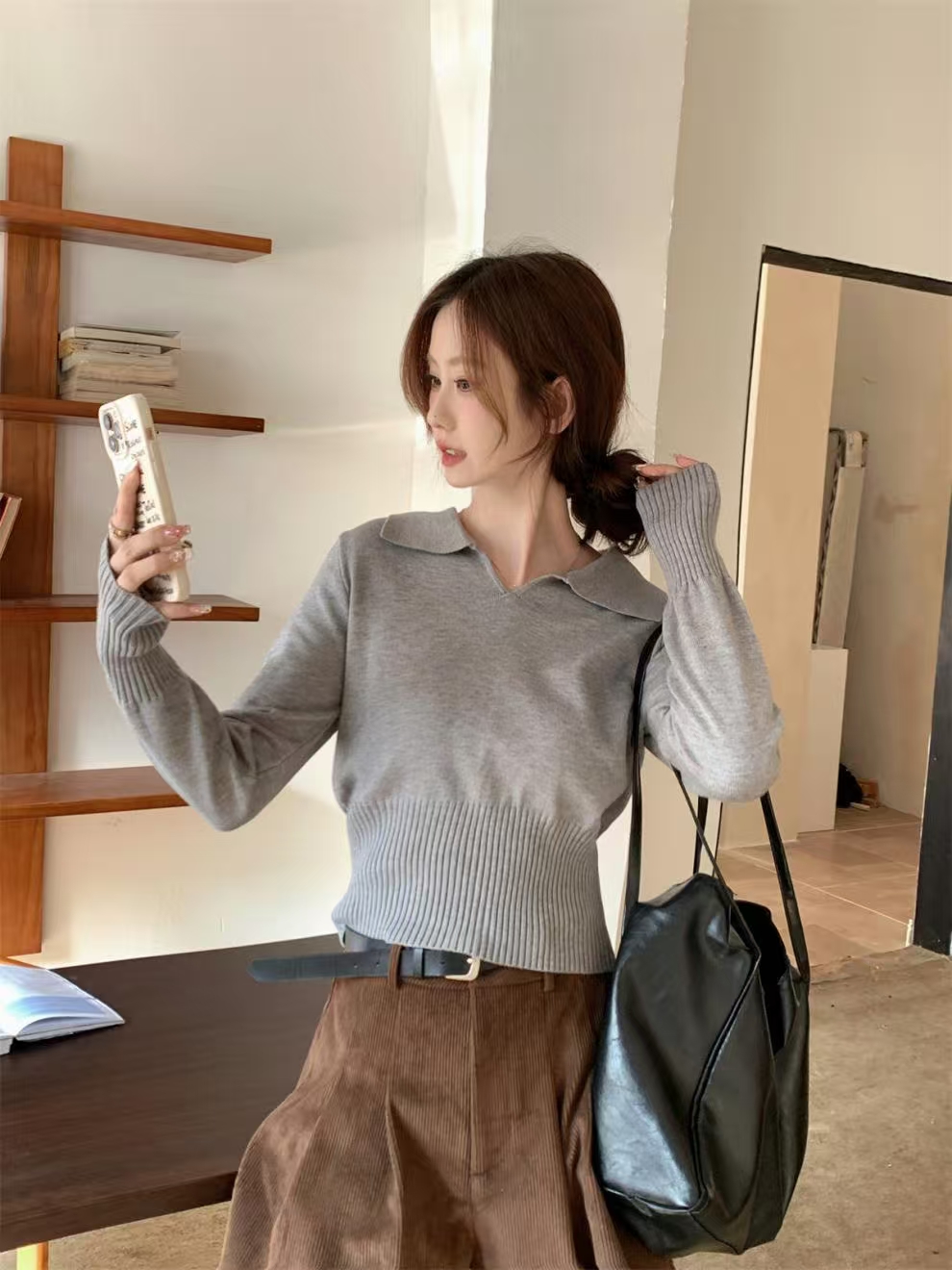 新款学院风POLO领少女风V领毛针织衫高腰修身显瘦大衣内搭打底衫