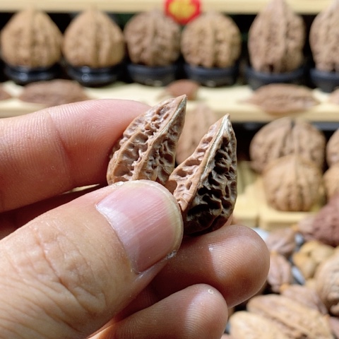 文玩核桃把件恸*1核桃