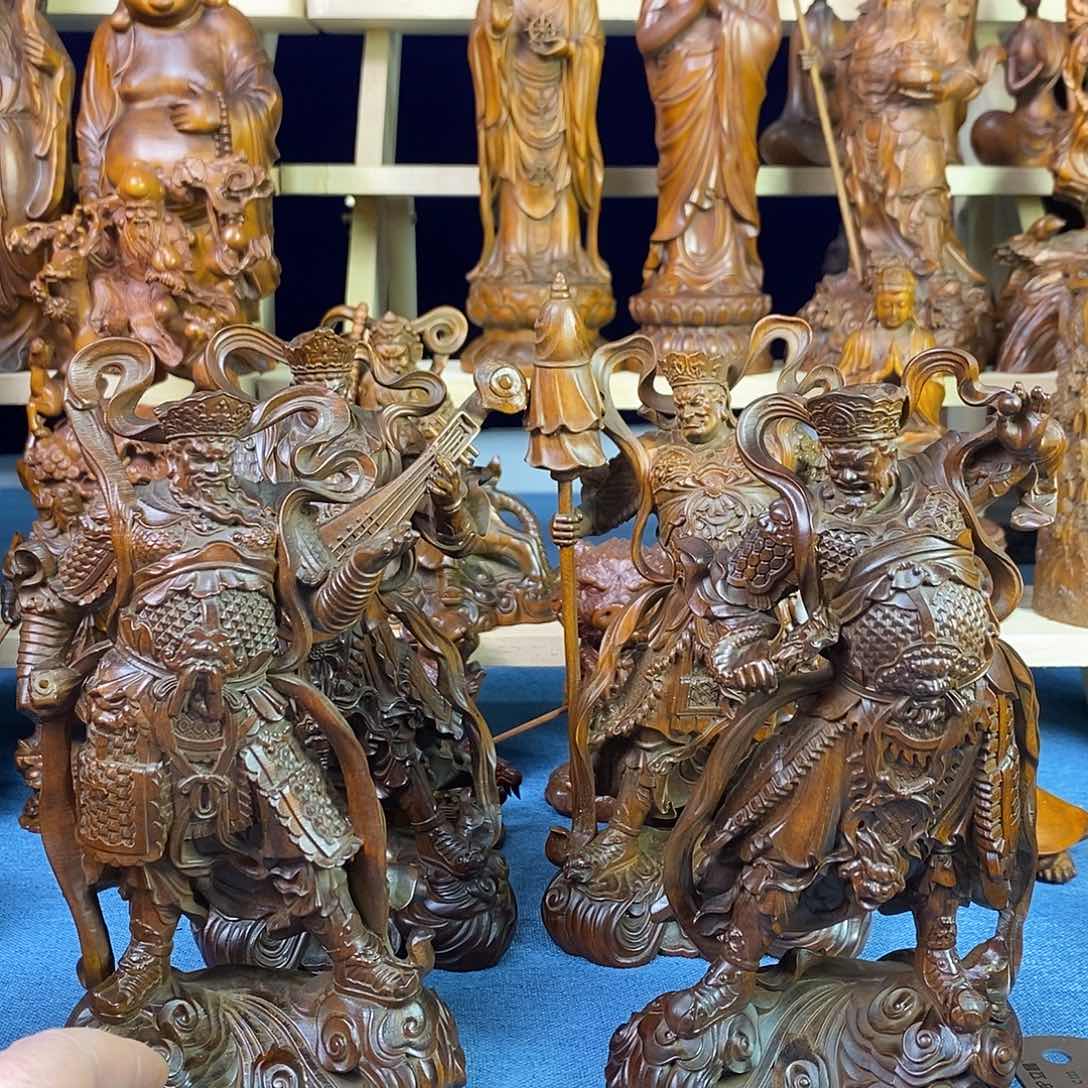 黄杨木十***禅从叶黄杨木工艺品
