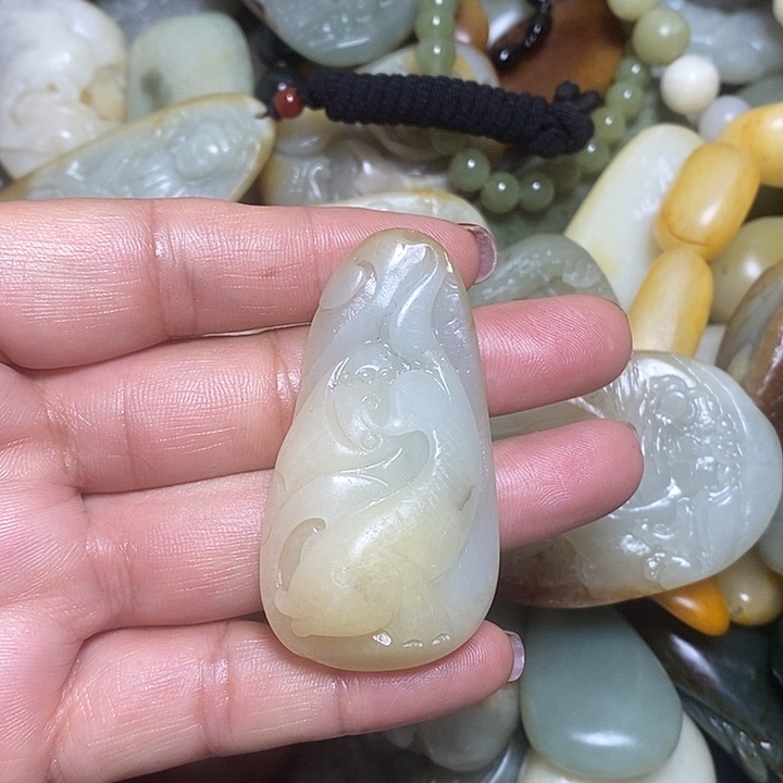 和田玉未镶嵌挂件