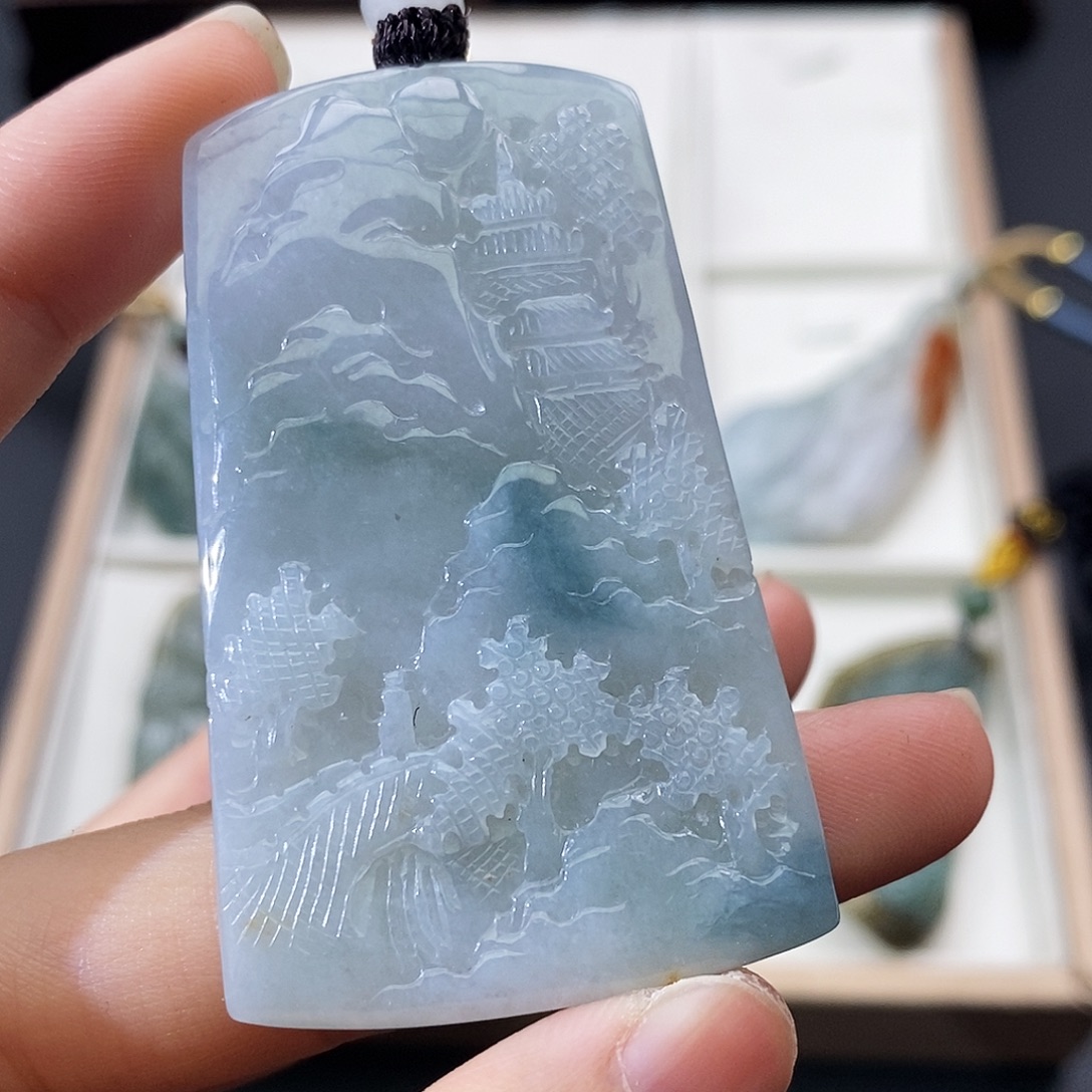 翡翠未镶嵌颈饰缅甸翡翠a货