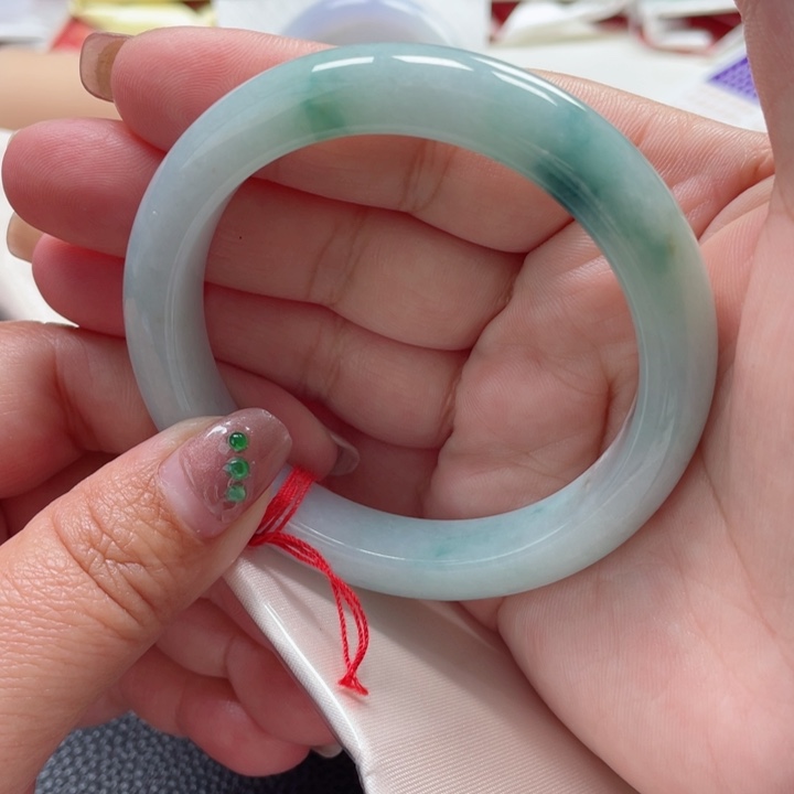 翡翠手镯未镶嵌缅甸翡翠手镯57圈