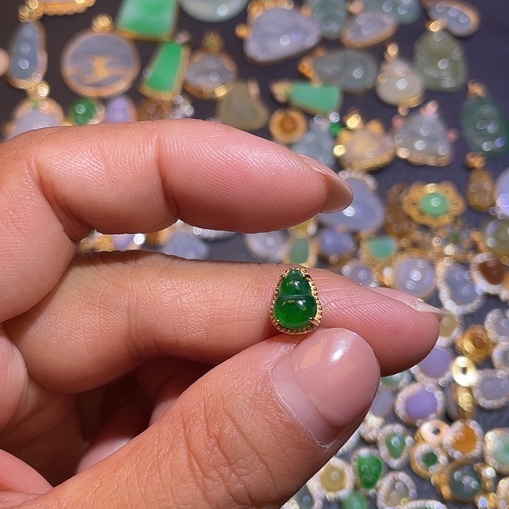 翡翠银S925镶嵌颈饰