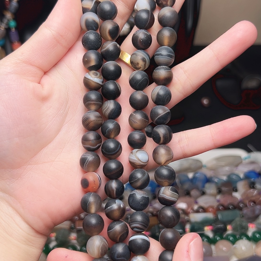 玛瑙/玉髓合金珠宝半成品x107 10m 灰色圆珠蚕丝玛瑙一条