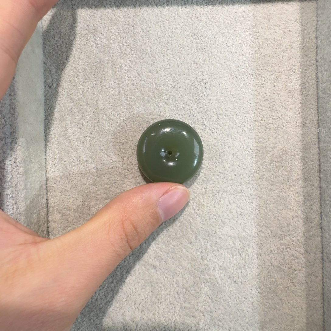 和田玉未镶嵌吊坠(赠链)30平安扣精品