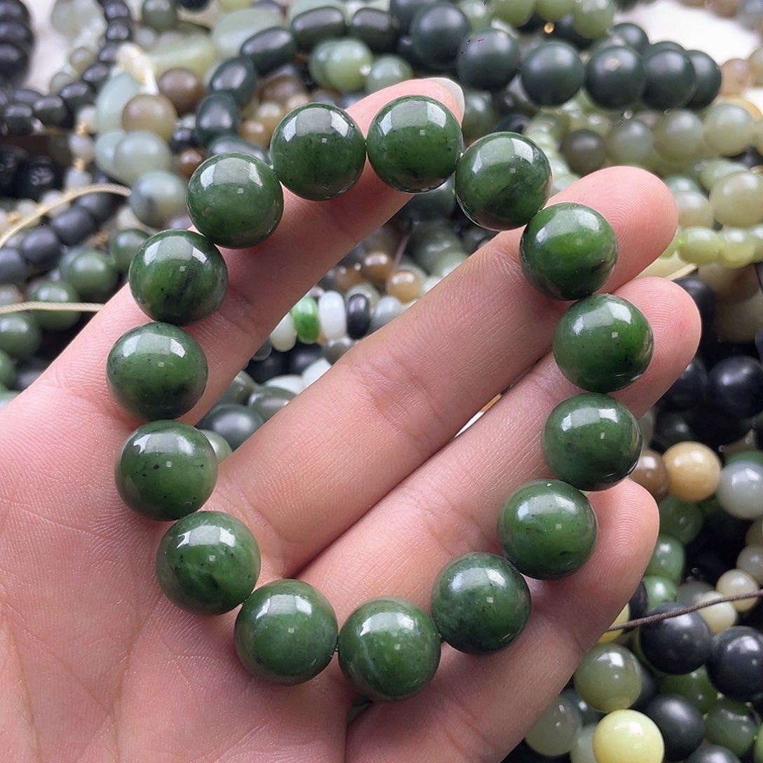 和田玉手串未镶嵌