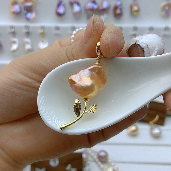 淡水珍珠颈饰未镶嵌