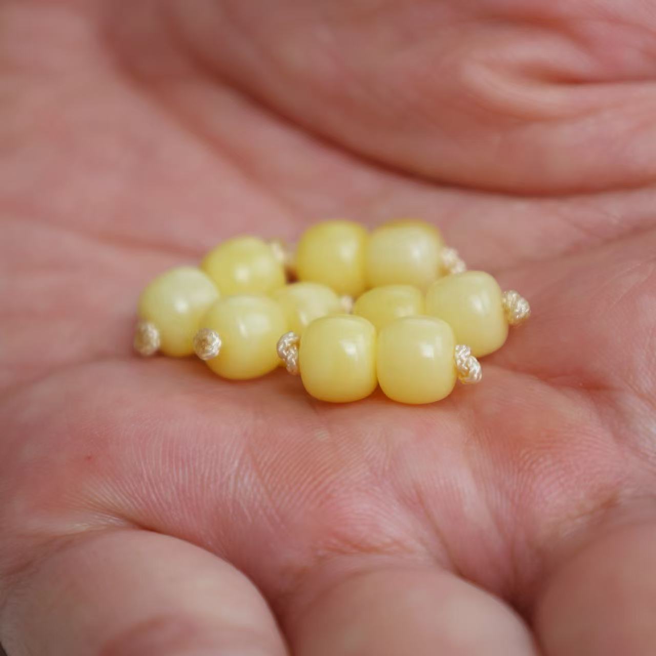 原矿蜜蜡腰珠 7mm 保真俄料 蜡质浓郁饱满