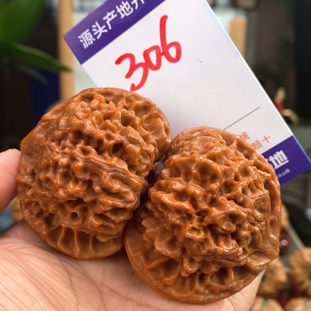 文玩核桃把件57手盘3个月大官帽306号