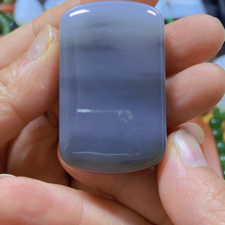 和田玉颈饰未镶嵌烟紫