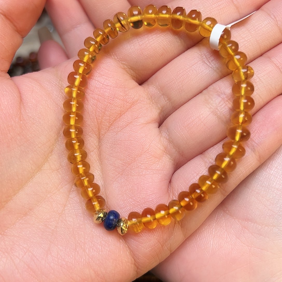 琥珀未镶嵌裸石抚顺琥珀六10535