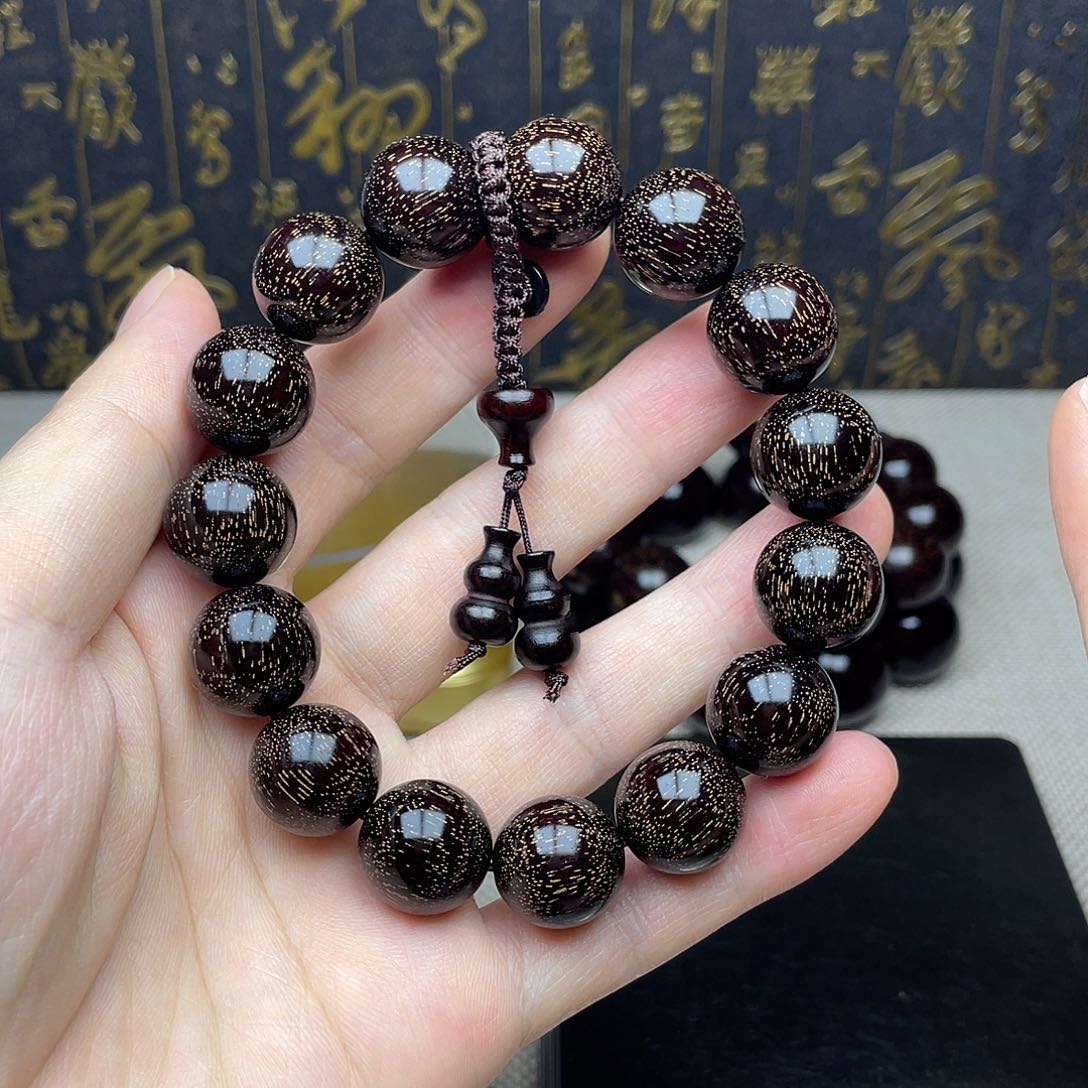 檀香紫檀（小叶紫檀）1.5 15颗 高油密 爆满金星