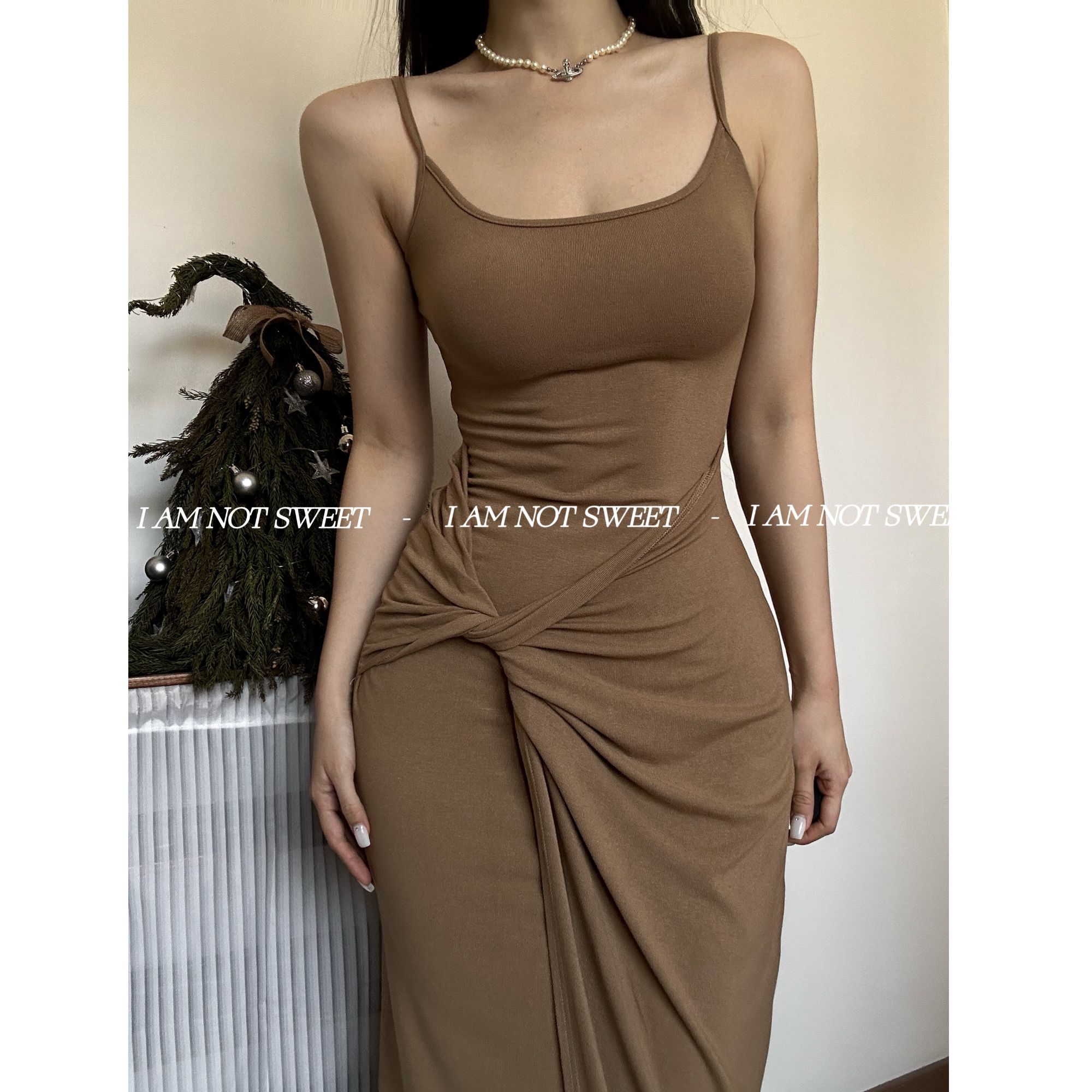 【花花不甜】罗缎蜜约 美式复古设计感辣妹弹力修身高品质吊带裙