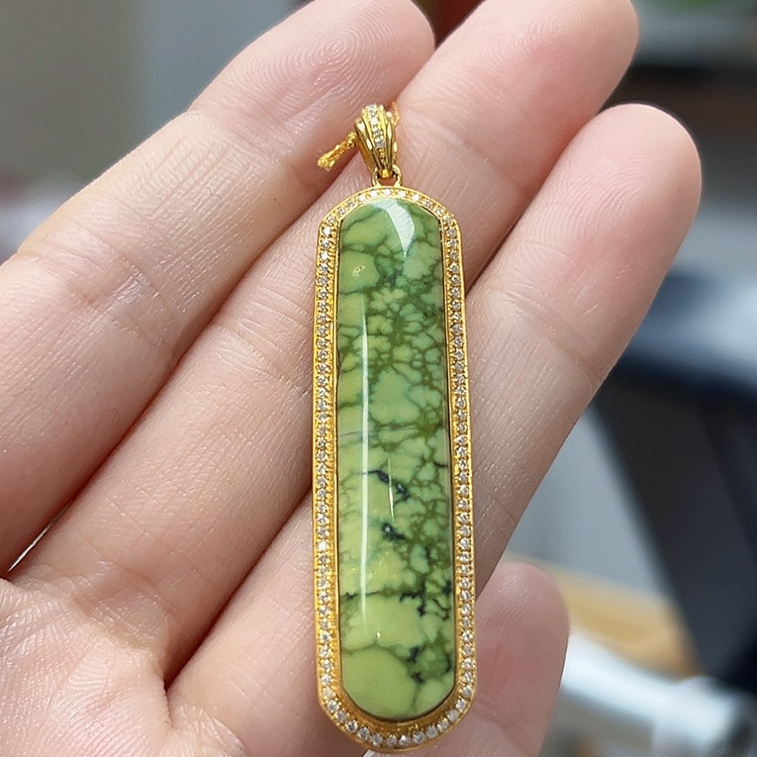 绿松石珠宝奇石18K金镶嵌