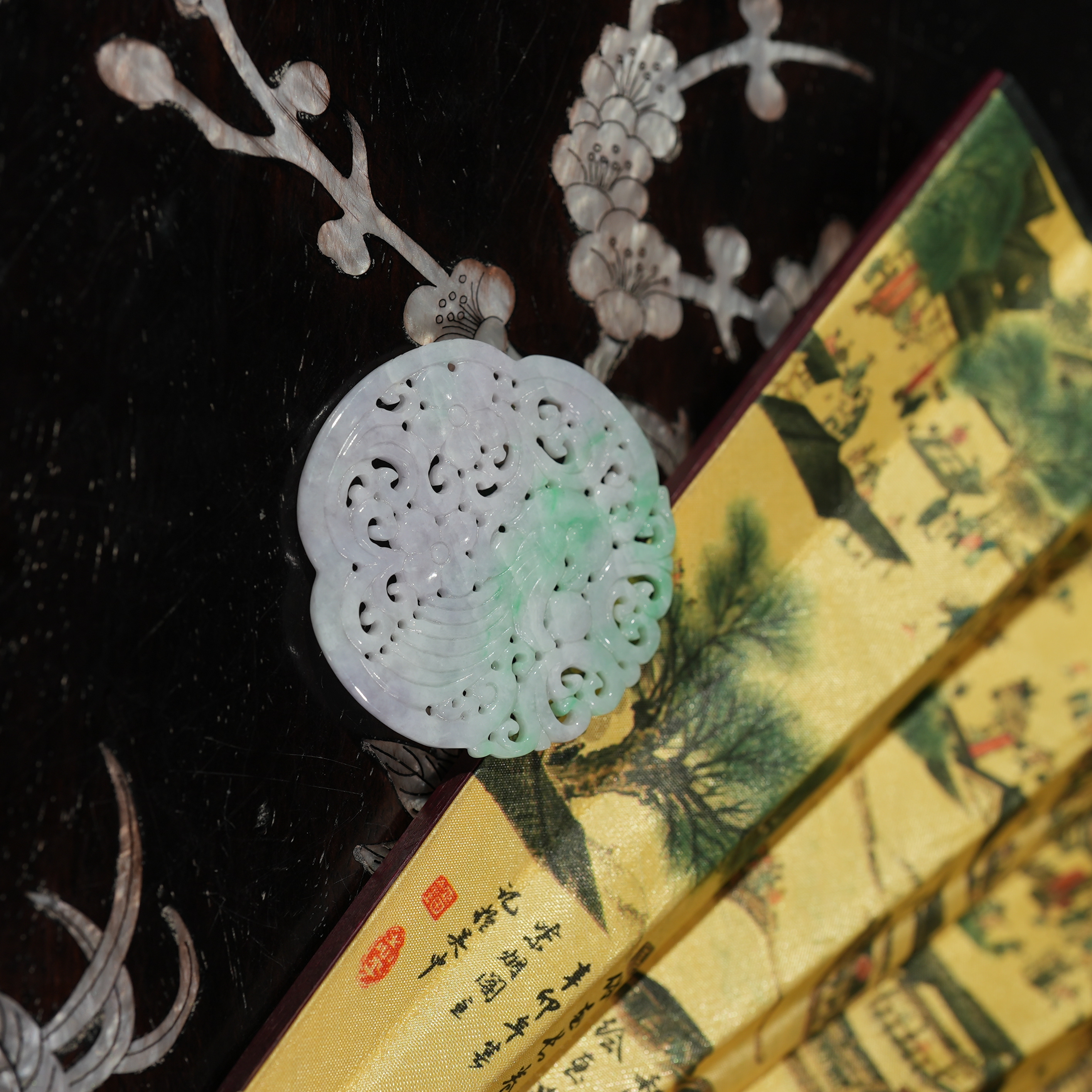 1.11香港王老板-翡翠吊坠3y915