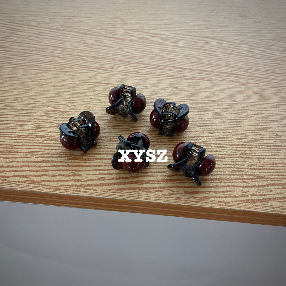 5个装红珠子小抓夹红色韩系气质刘海夹前额碎发夹顶夹发夹子头饰