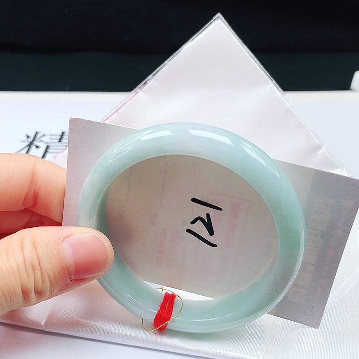翡翠手镯未镶嵌55➕圈口