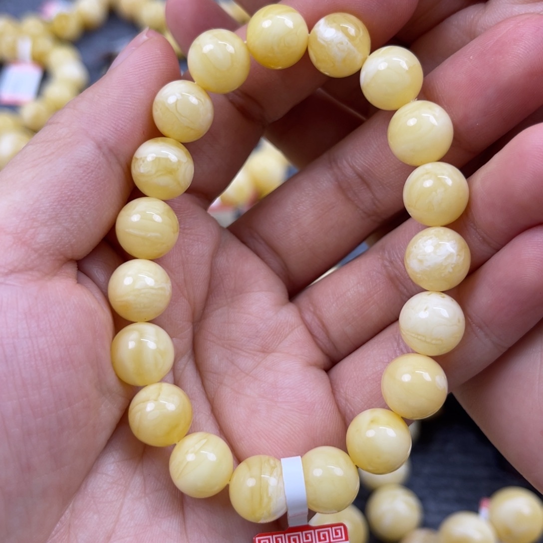 琥珀裸石未镶嵌尺寸