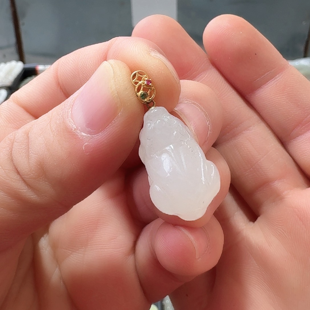 和田玉颈饰未镶嵌