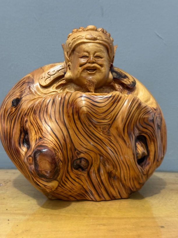 陈化虎皮纹，独坨造型，尺寸24，25，19厘米。