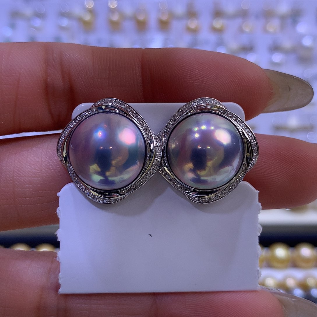 拼合珍珠（马贝珠）耳饰18K金镶嵌15mm