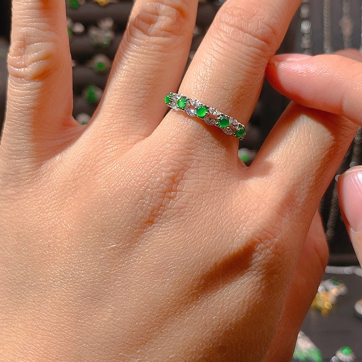 翡翠戒指银S925镶嵌戒指