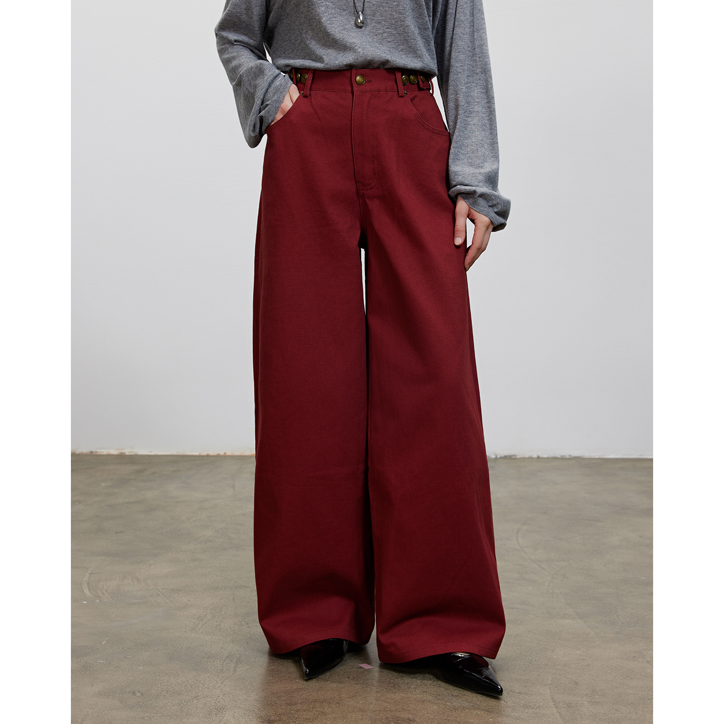 LUR 老钱极简风 2025早秋新款时尚百搭高腰显瘦直筒休闲裤长裤女