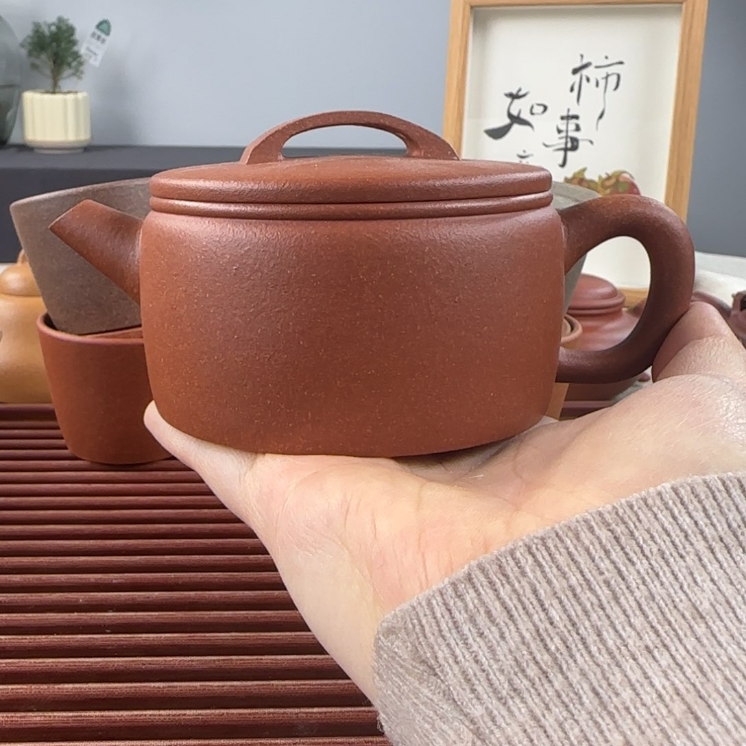 紫砂茶壶微瑕红降坡汉瓦
