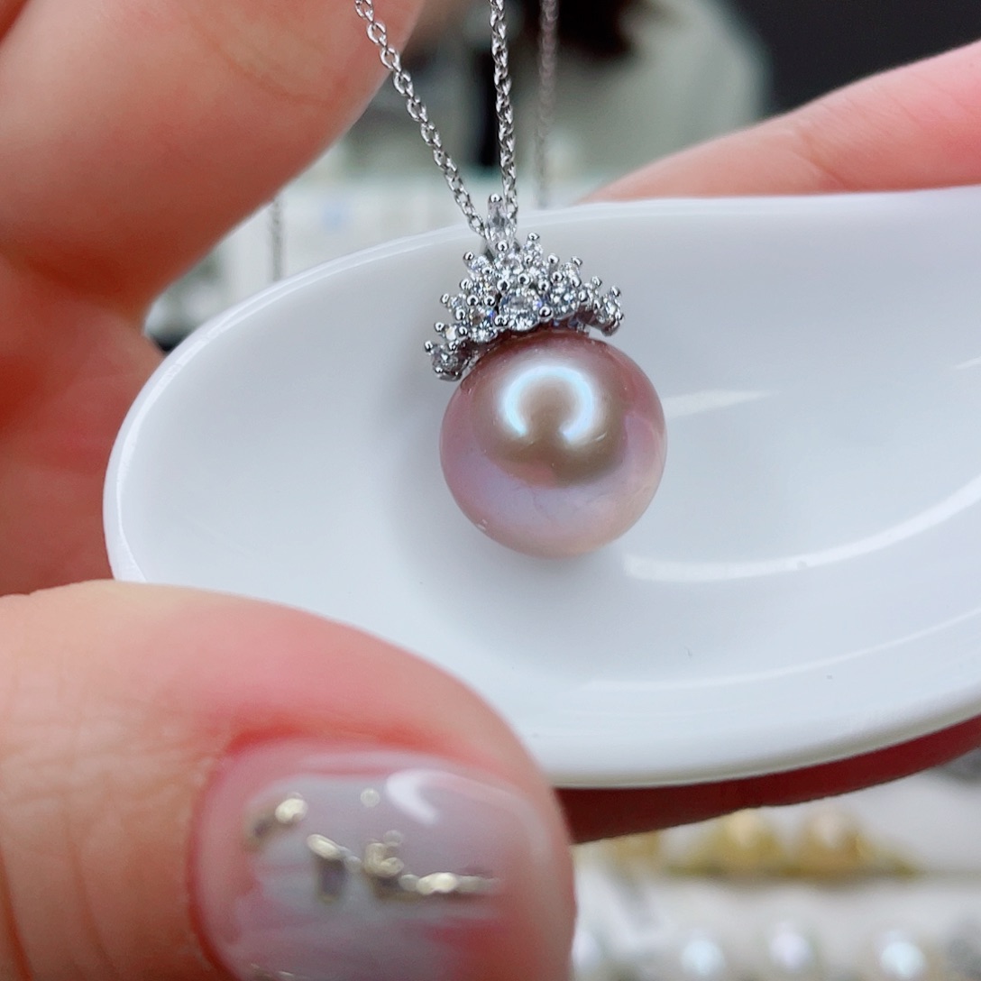 淡水珍珠吊坠(赠链)未镶嵌