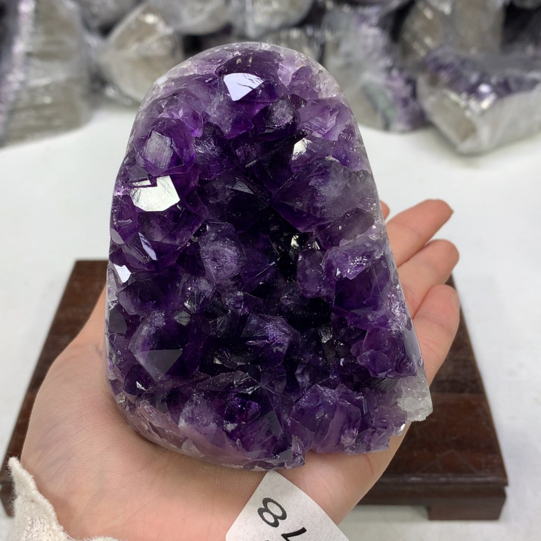 紫晶摆件未镶嵌水晶