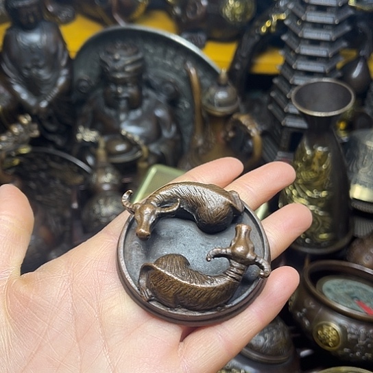 精美铜器精美摆件