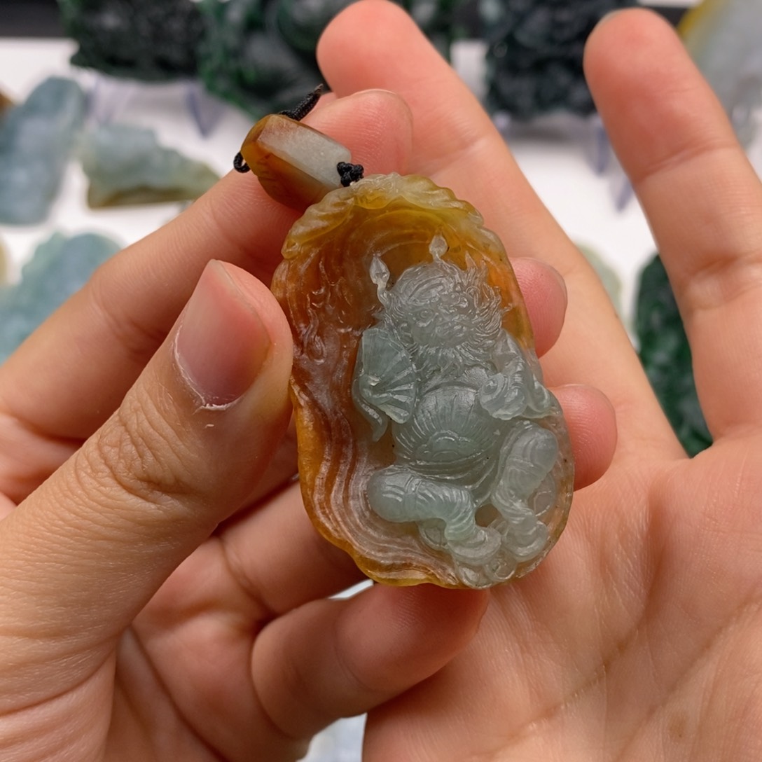 定制翡翠未镶嵌翡翠