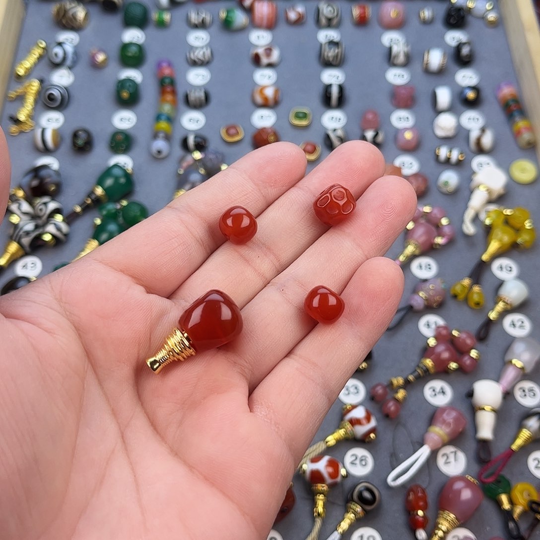 k***n玛瑙/玉髓未镶嵌饰品