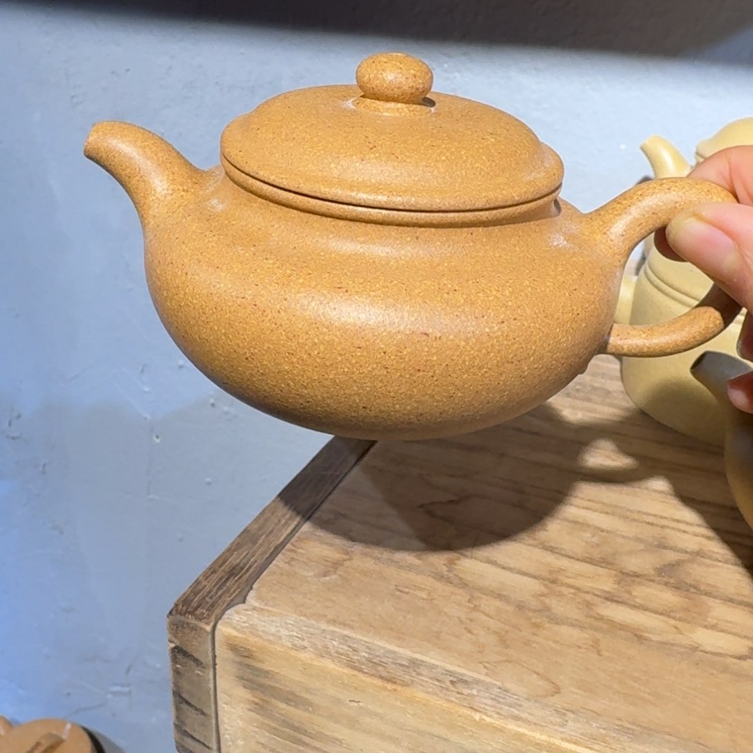 段泥茶壶微瑕200毫升左右