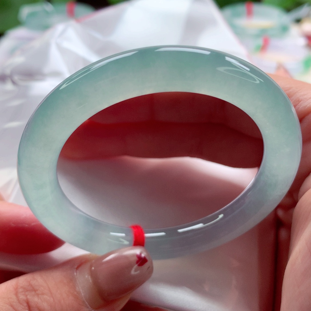 翡翠手镯（圆镯）未镶嵌师妹冰绿绿钢（9号）