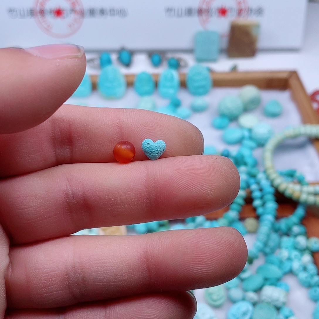 南红玛瑙颈饰未镶嵌357