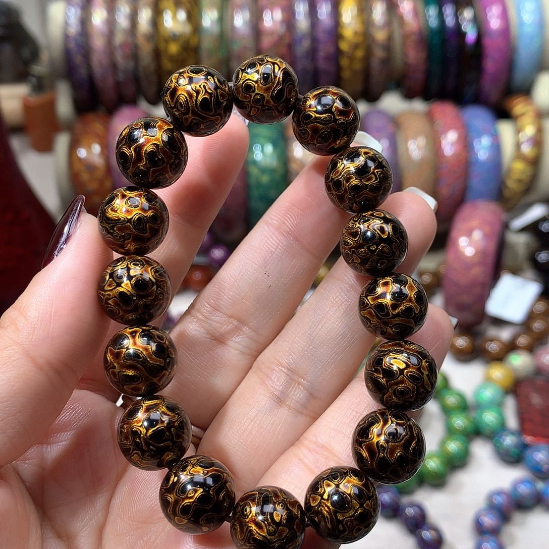 大漆珠1.2……娇……………………