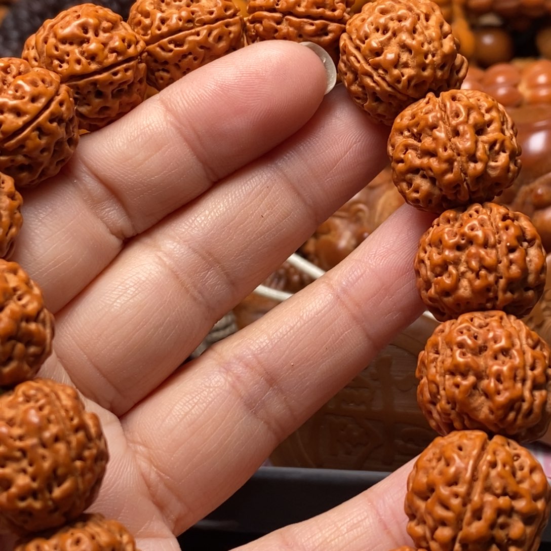 吊坠猴头核桃橄榄