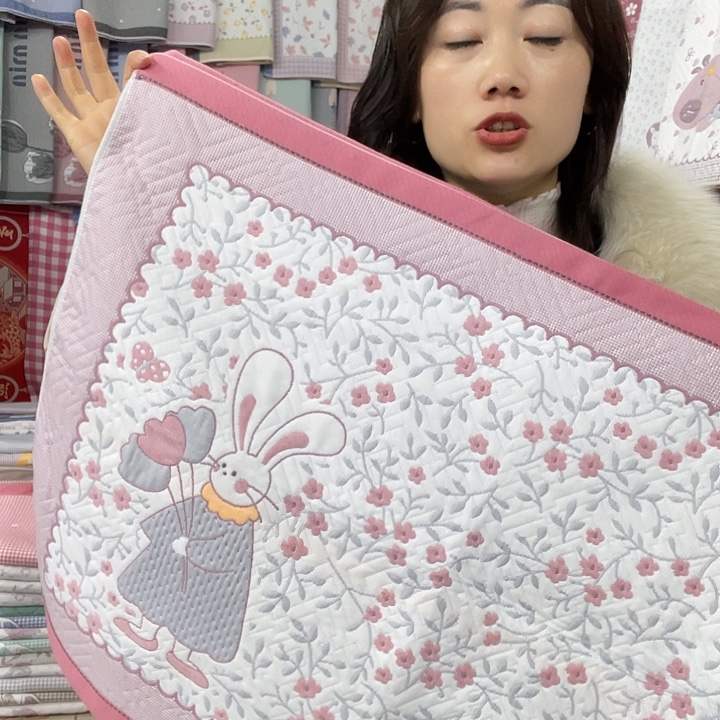 棉特价促销粉色花园兔