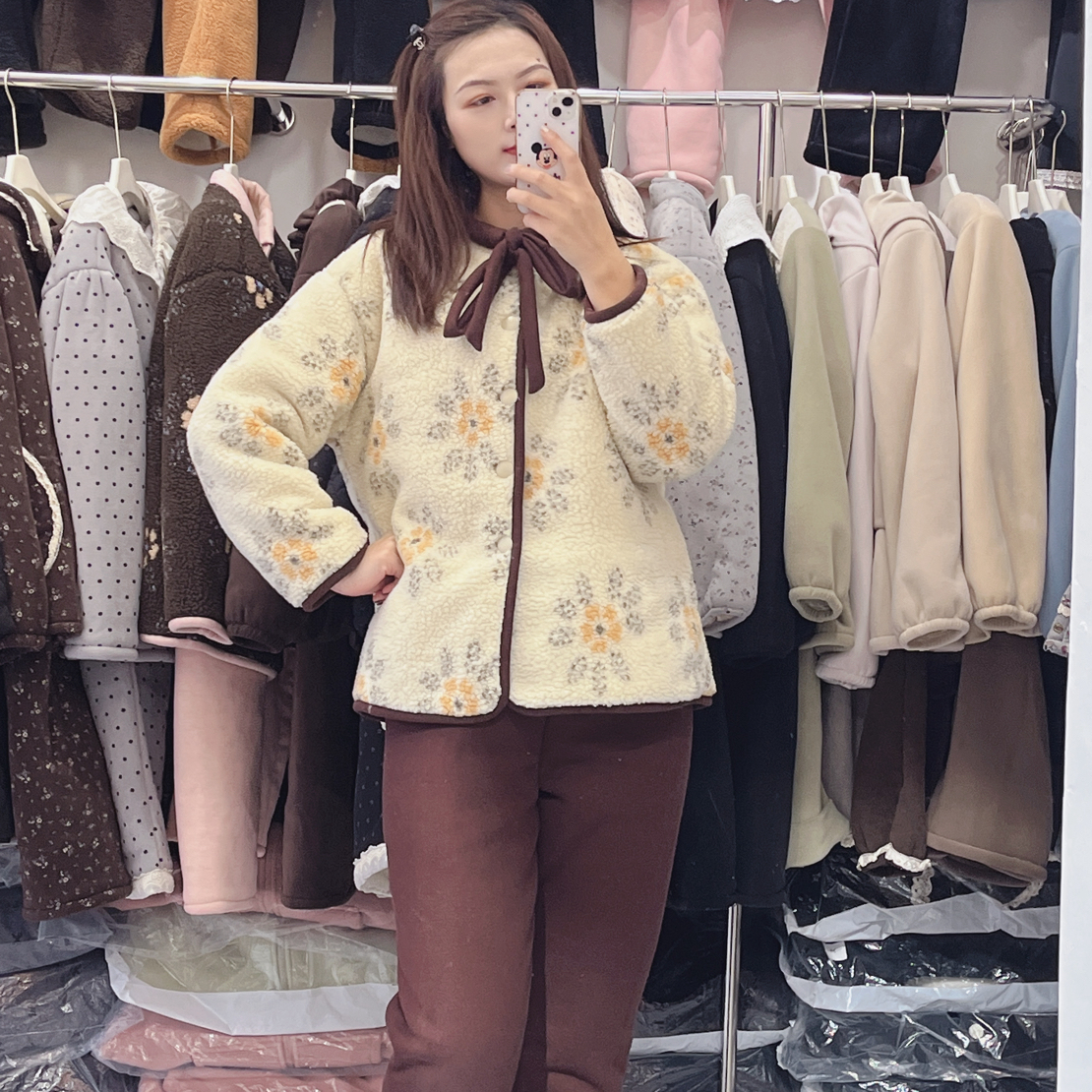 冬季女士三层加厚加绒雪羔绒可外穿保暖睡衣家居服套装