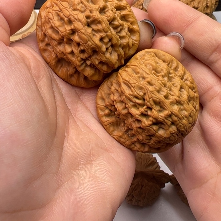 文玩核桃吊坠静金公子43